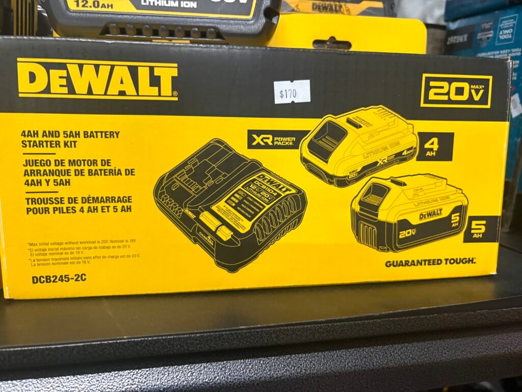 4AH AND 5AH BATTERY STARTER KIT DCB245-2C